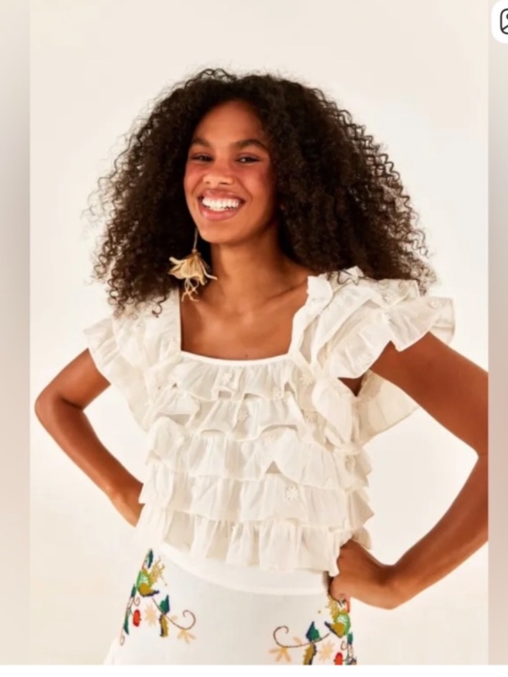 NWT FARM Rio Off-White 3D Flower Layered Ruffle Blouse
